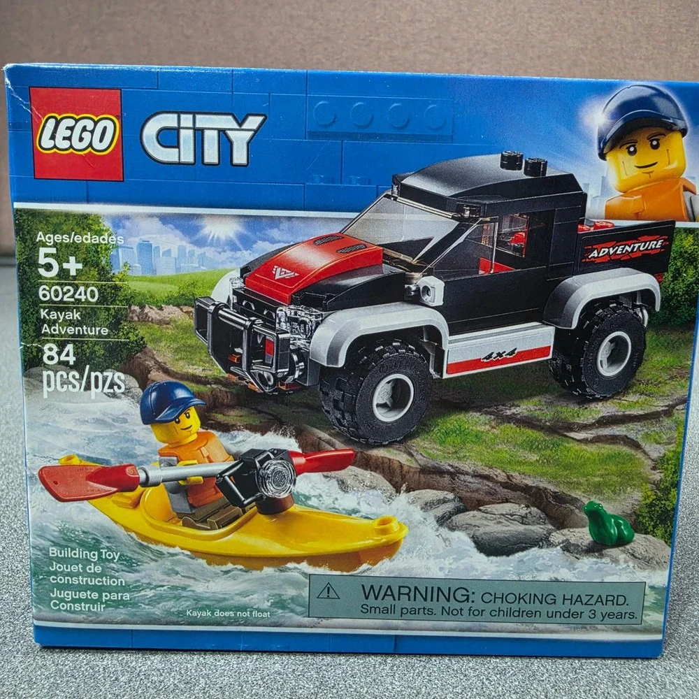 LEGO City Kayak Adventure 60240 Kids SEALED New 84pc 4x4 Truck Set